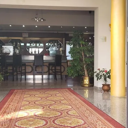 Paradiso Hotel Altedo