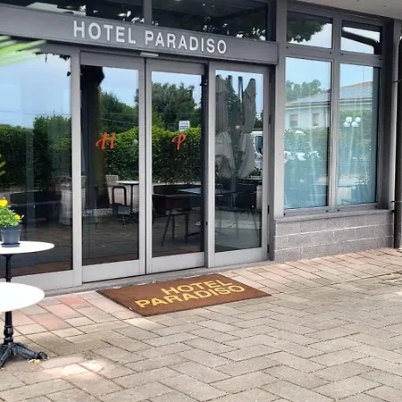 Paradiso Hotel 3*