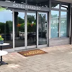 Paradiso Hotel 3*