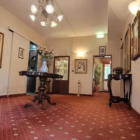 Paradiso Hotel Altedo