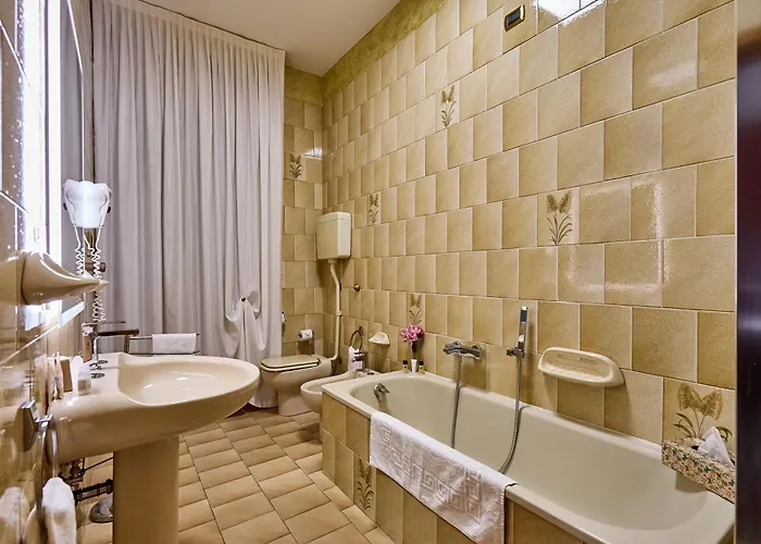 Paradiso Hotell Altedo